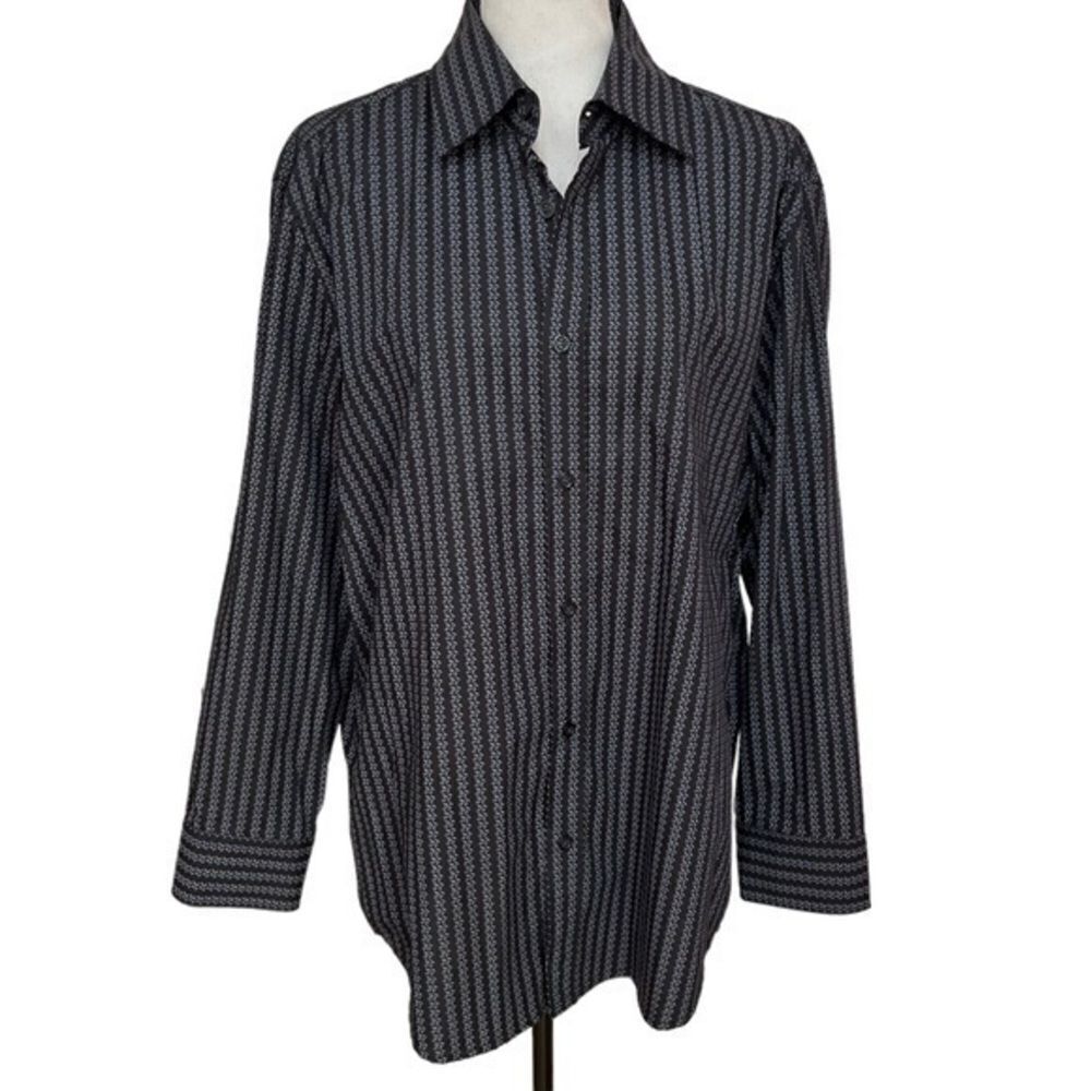 Hugo Boss cotton dress button down shirt size L.